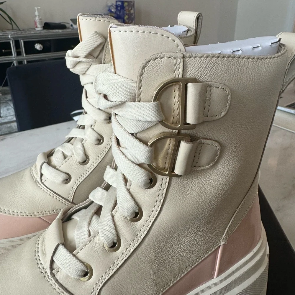 NWT Sorel Caribou X Chelsea Lace Up Platform Boots Pink Cream MSRP $210 - Picture 8 of 14